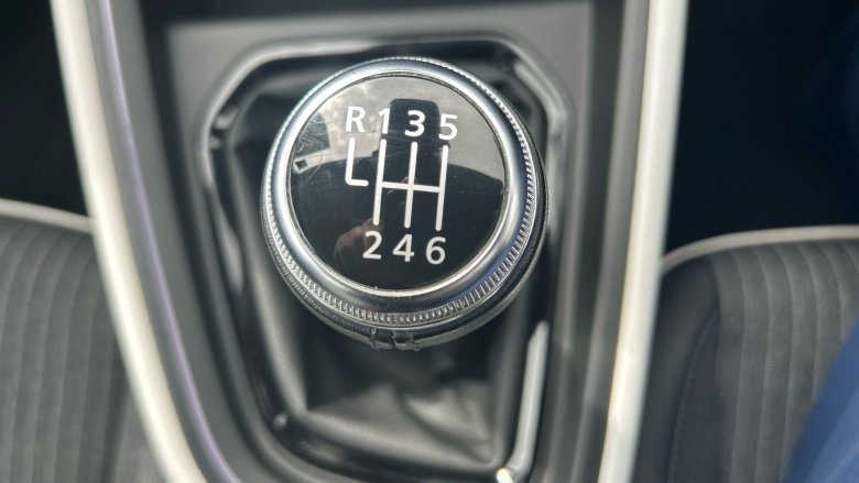 Renault Clio 1.0 TCe 90 S Edition 5dr Petrol Hatchback